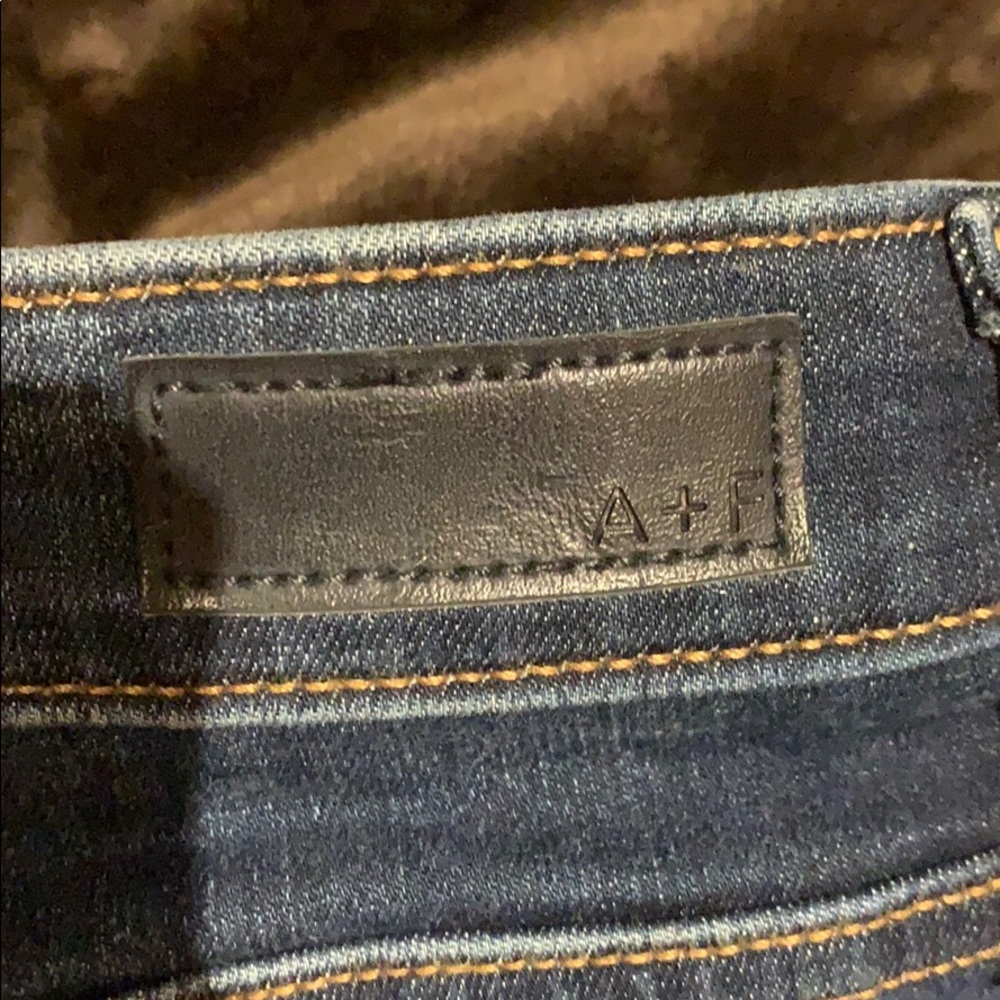 Denim - Picture 5 of 5